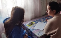  «Экстренный вызов» -  психологическая помощь  несовершеннолетним мамам на дому
