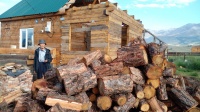 Акция "Помощь дровами" - это помощь самым нуждающимся пожилым гражданам
