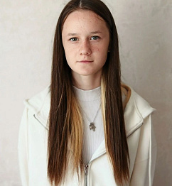 Виктория, 17 лет